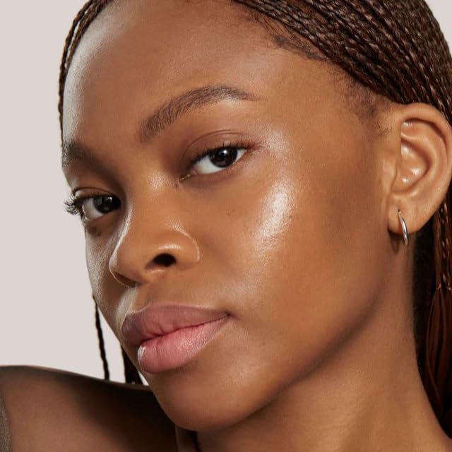 ILIA - Super Serum Skin Tint SPF 40 | Non-Comedogenic, Vegan, Lightweight to Help Against Blue Light, + Pollution while Hydrating, Smoothing, + Refining (Honopu ST14.5, 1 fl oz | 30 ml)