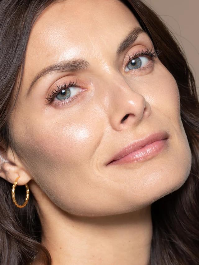 ILIA - Multi-Stick For Lips + Cheeks | Buildable, Creamy, Multi-Use Color Formula for All Skin Types | Nourish, Soften, Protect | Non-Toxic, Vegan, Cruelty-Free (Stella by Starlight, 0.15 oz | 4.5 g)