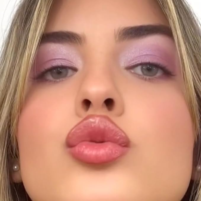 Kisses Lip Gloss - Teddy Bare