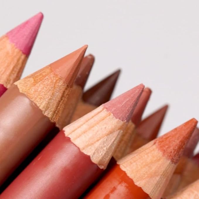 Palladio Lip Liner Pencil, Wooden, Firm yet Smooth, Contour and Line with Ease, Perfectly Outlined Lips, Comfortable, Hydrating, Moisturizing, Rich Pigmented Color, Long Lasting, Raisin