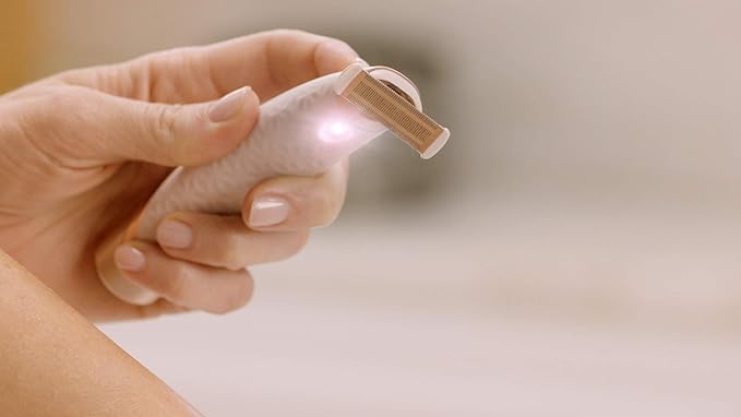 Finishing Touch Flawless Nu Razor Portable Cordless Rechargeable Electric Razor