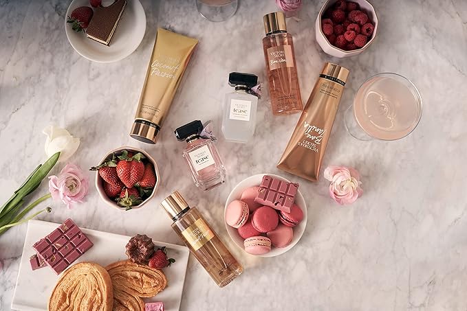 Victoria's Secret Bare Vanilla Nourishing Hand & Body Lotion