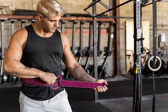 Harbinger Foam Core 4.5-Inch Weight Lifting and Workout Belt