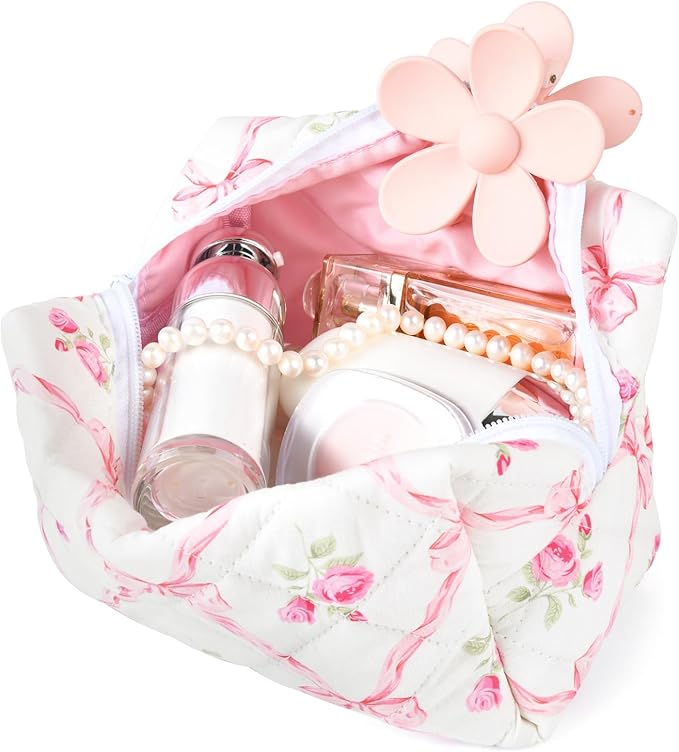 Soidram floral makeup bag quilted