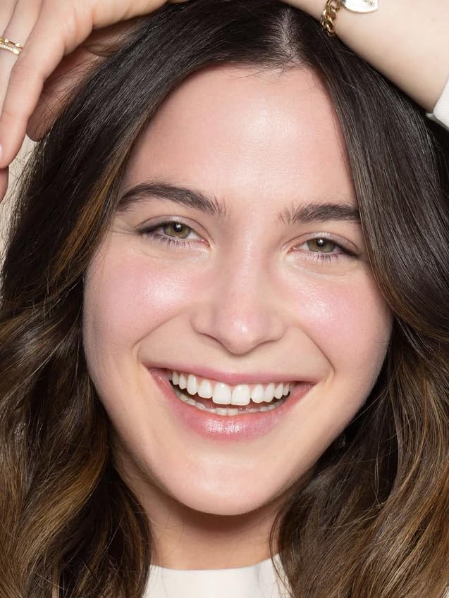 ILIA - Super Serum Skin Tint SPF 40 | Non-Comedogenic, Vegan, Lightweight to Help Against Blue Light, + Pollution while Hydrating, Smoothing, + Refining (Balos ST3, 1 fl oz | 30 ml)