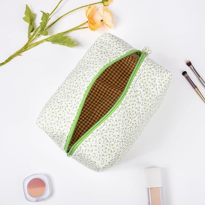 Soidram floral makeup bag quilted