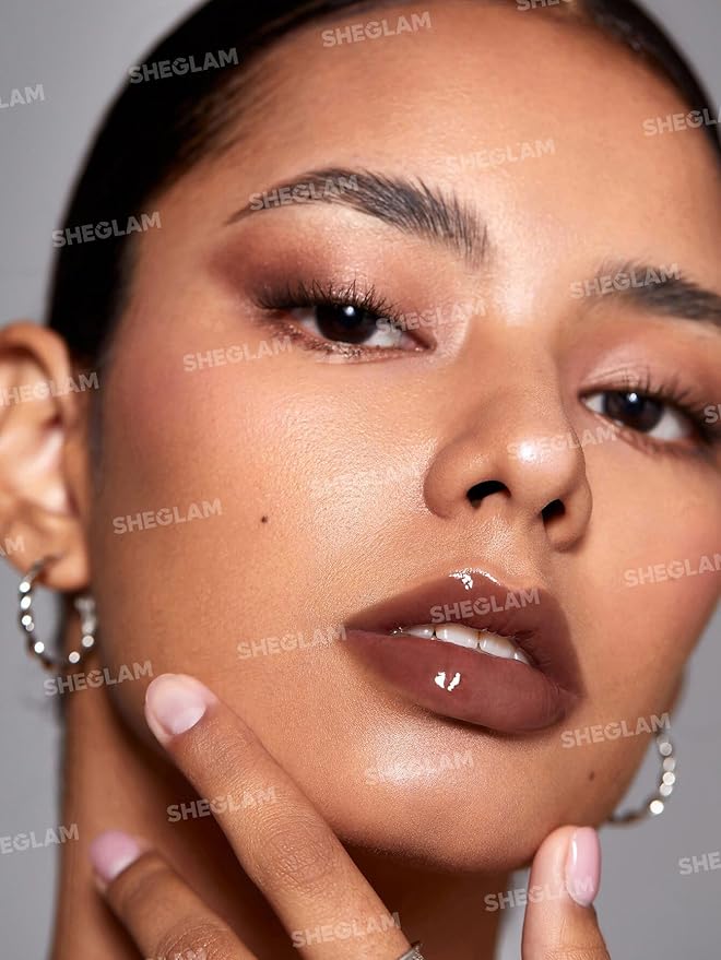 SHEGLAM Glaze Daze Lip Gloss Shiny Tinted Lip Gloss High Gloss Finish Plumping Lip Care Nourishing Not Easy to Fade Liquid Lip Cosmetics-Mocha Cake