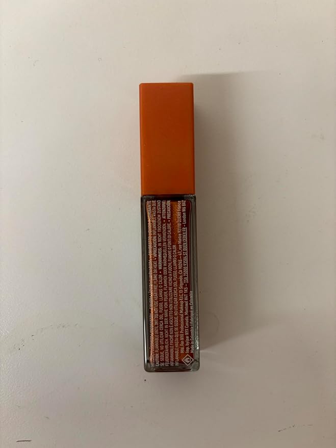 NYX PROFESSIONAL MAKEUP Ultimate Glow Shots, Liquid Eyeshadow, Long-Lasting Shimmer Eye Shadow with Vitamin C - Clementine Fine