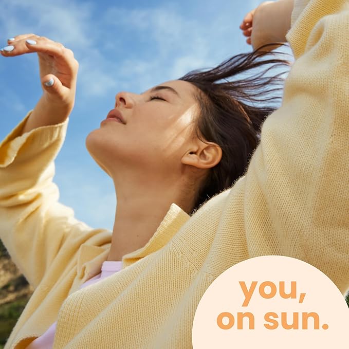 Hawaiian Tropic Protective Tanning Oil Spray Sunscreen SPF 25, 8oz | Tanning Sunscreen, Tanning Oil with SPF, Moisturizing Body Oil, Hawaiian Tropic Oil, Oxybenzone Free Outdoor Tanning Oil, 8oz