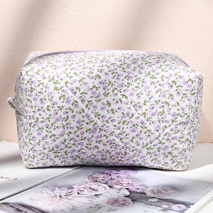 Soidram floral makeup bag quilted