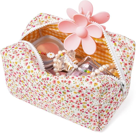 Soidram floral makeup bag quilted