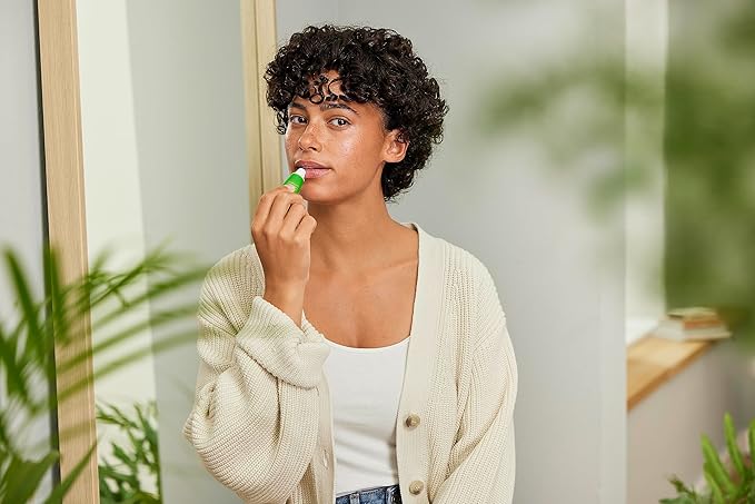 Weleda Skin Food Lip Butter, 0.27