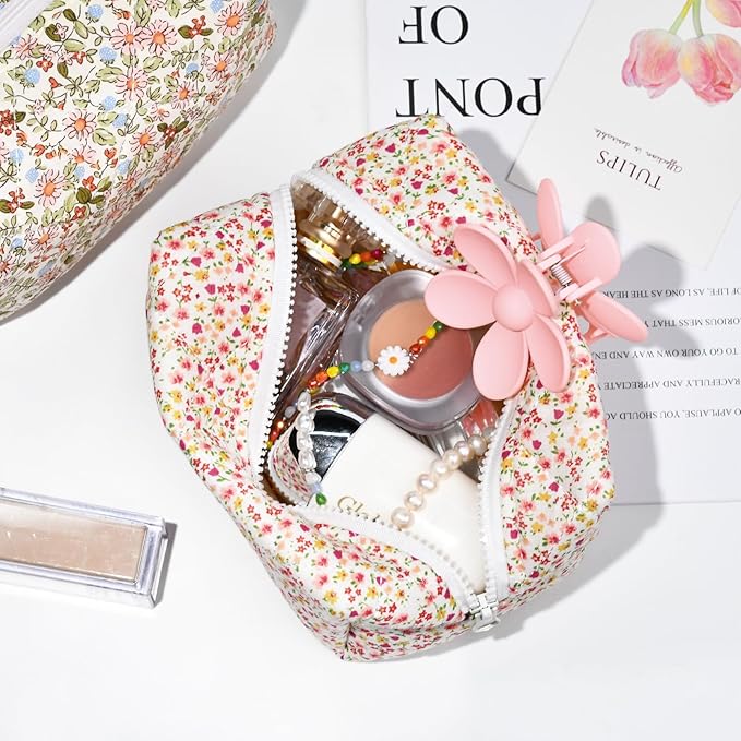 Soidram floral makeup bag quilted