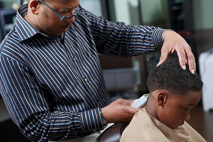 Andis 17270 Finishing Combo T-Outliner Trimmer & Pro Foil Lithium Titanium Foil Shaver - Professional Finishing Hair Clippers and Trimmer Kit for Men