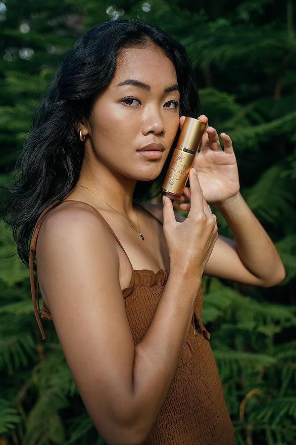 Honey Girl Organics HoneyGlo Regenerating Face Serum, USDA Certified Organic Facial Serum for Women Softens and Moisturizes Skin with Enriched Beehive Ingredients, Vitamin C and EVOO (1 oz)